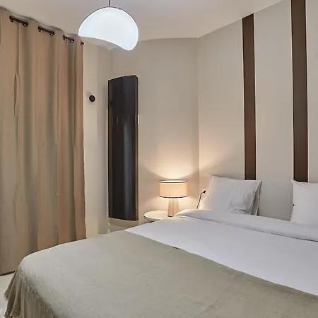 Center Of By Prestige * Paris